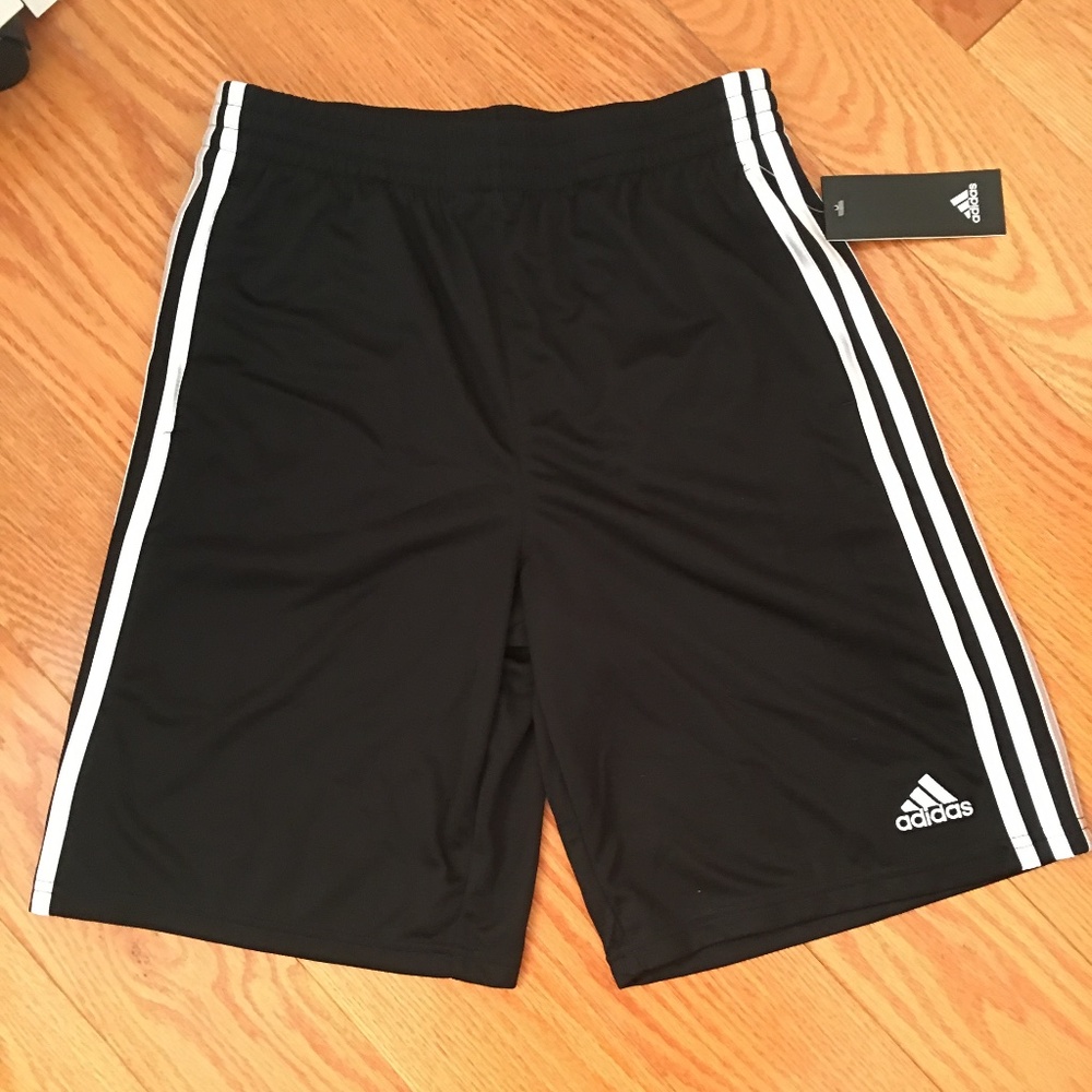 Adidas Youth Short - Size L (14/16) - BNWT